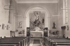 Eglise interieur vers 1970