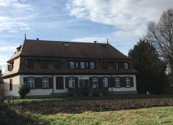 Le manoir guntzer cote jardin