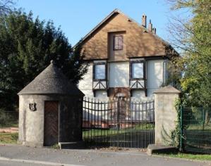 Maison de Dartein avec portail
